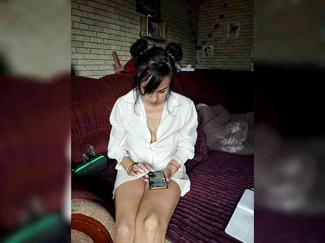 Lina-a-13 webcam