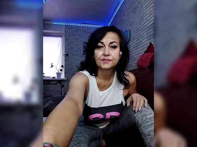 Lina-a-13 webcam