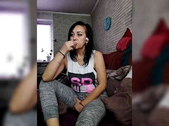 Lina-a-13 webcam