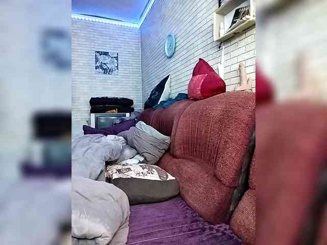 Lina-a-13 webcam