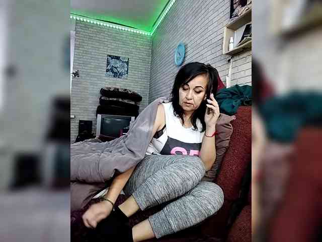Lina-a-13 webcam