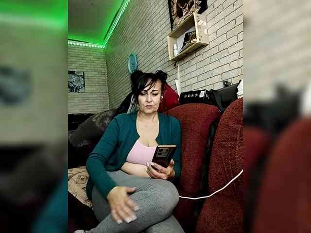 Lina-a-13 webcam