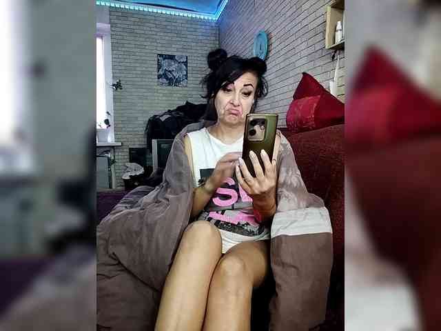 Lina-a-13 webcam