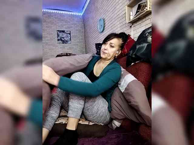 Lina-a-13 webcam