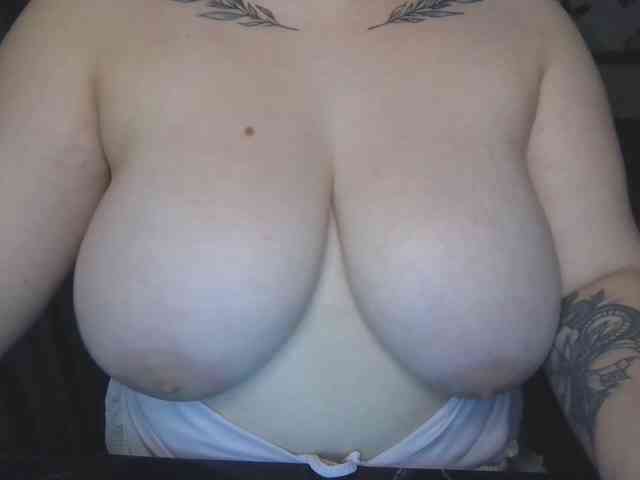 Your_Girl webcam