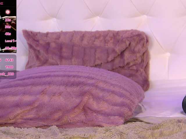  IsisQueenXXX chat room