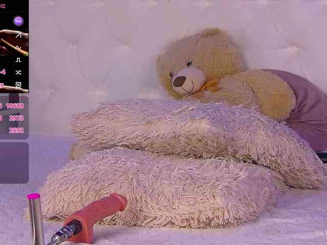 IsisQueenXXX webcam