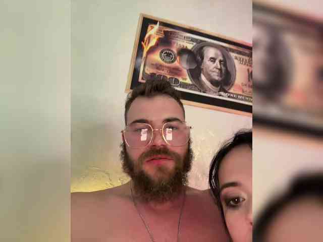 private chatroom Couple8max8eva8xxx