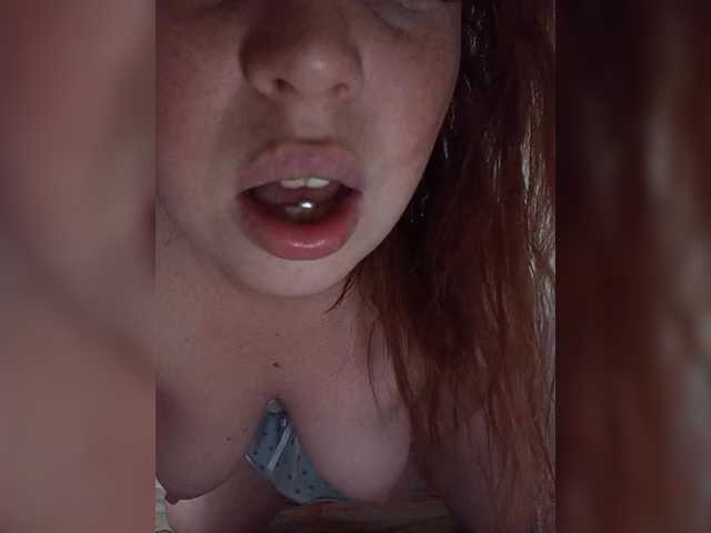 Samochka-25ANDSamec-32's BongaCams show and profile