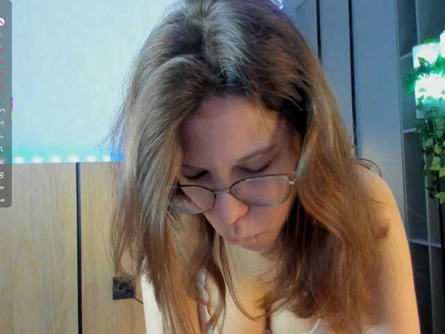 Xonalenei's BongaCams show and profile