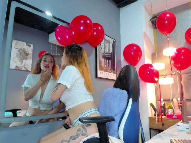 zoetaylorr1's BongaCams show and profile