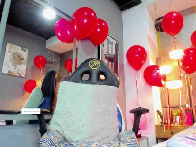 zoetaylorr1 Live Webcam on BongaCams