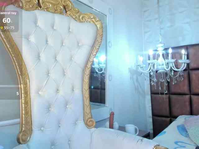 zoetaylorr1 zoetaylorr1