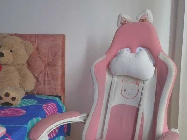 CrystalStarX - talented streamer for a intense live show CrystalStarX from BongaCams