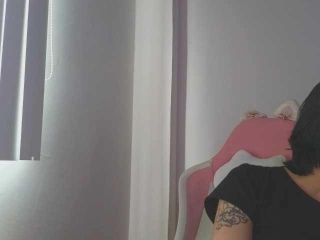 CrystalStarX from BongaCams is Freechat
