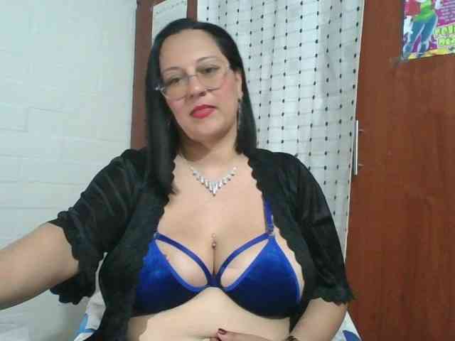 Scarlet-Desire's webcam live show