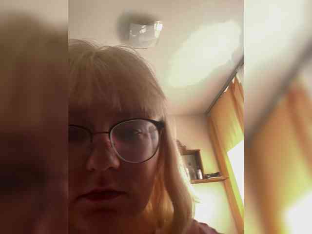 Meowmiuu webcam