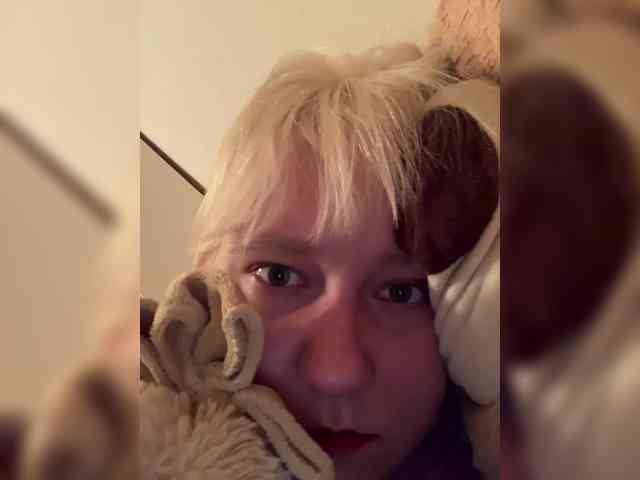 Meowmiuu webcam