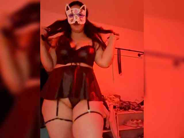 Blackwhiteass webcam