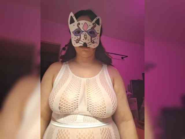 Blackwhiteass webcam