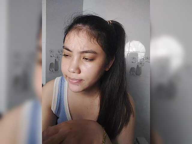 truc11's BongaCams show and profile