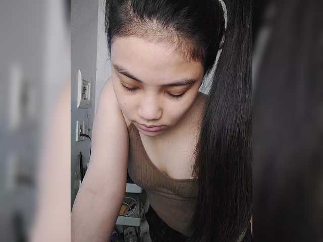 truc11's BongaCams show and profile