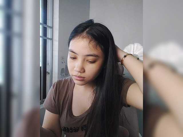 truc11's BongaCams show and profile