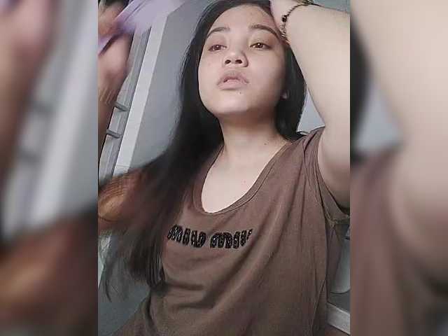 truc11's BongaCams show and profile