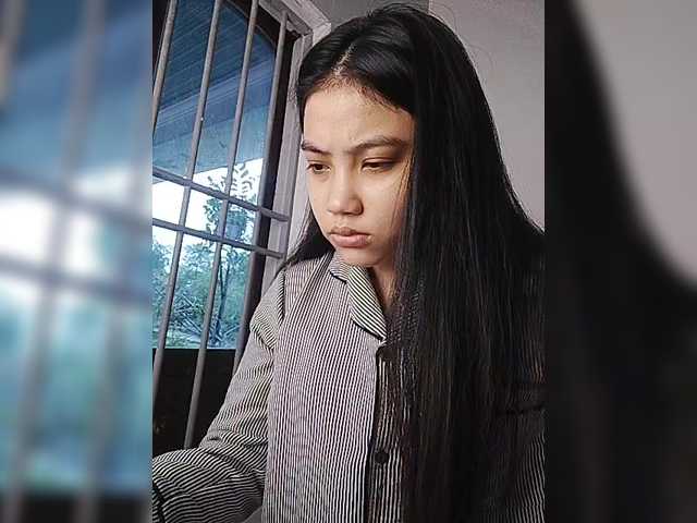 truc11's BongaCams show and profile