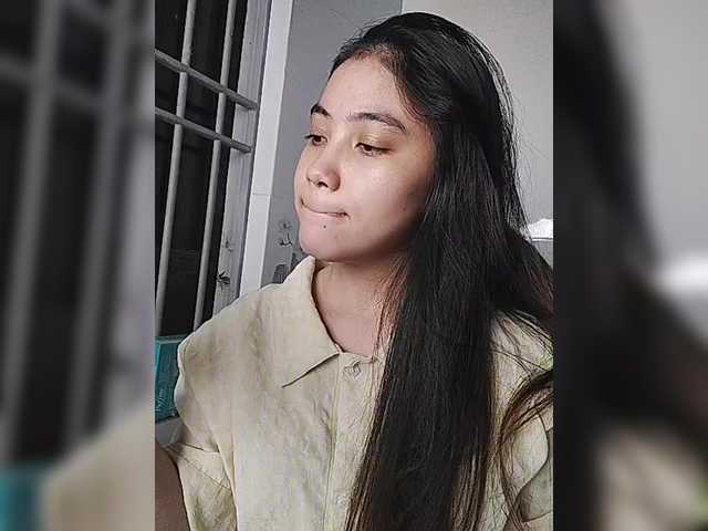 truc11's BongaCams show and profile