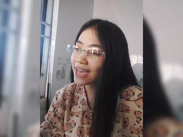 truc11's BongaCams show and profile