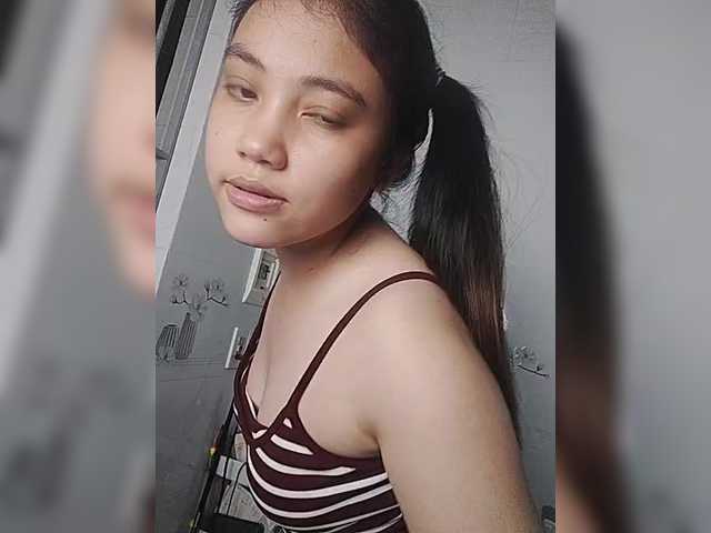 truc11's BongaCams show and profile