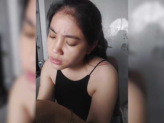 truc11's BongaCams show and profile