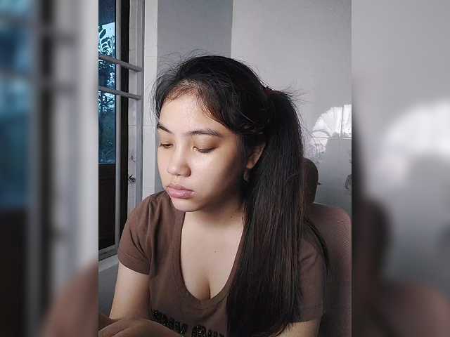 truc11's BongaCams show and profile