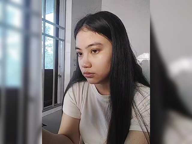 truc11's BongaCams show and profile