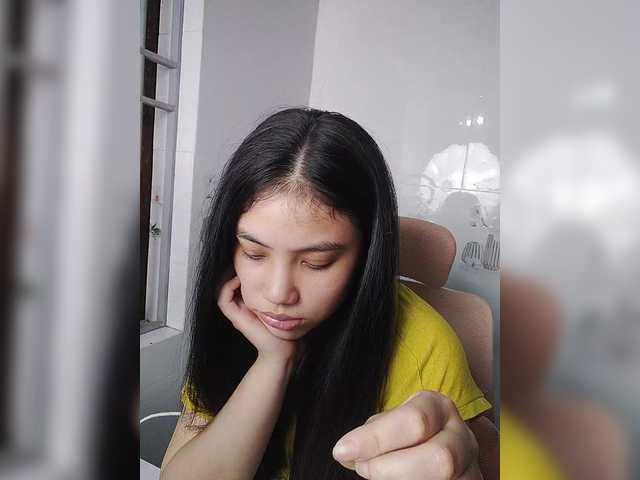 truc11's BongaCams show and profile