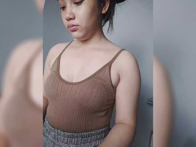 truc11's BongaCams show and profile