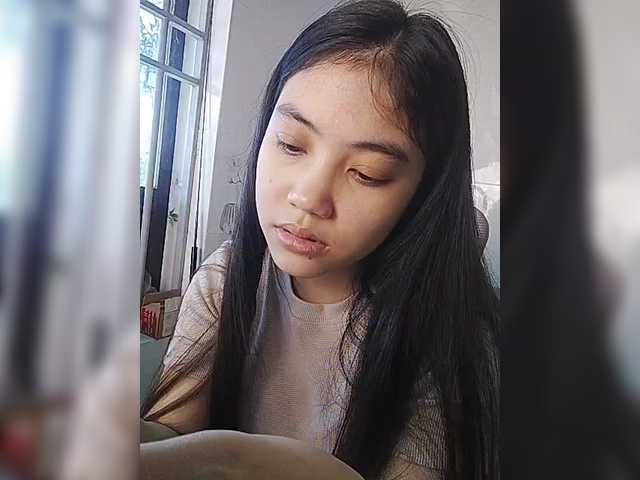 truc11's BongaCams show and profile