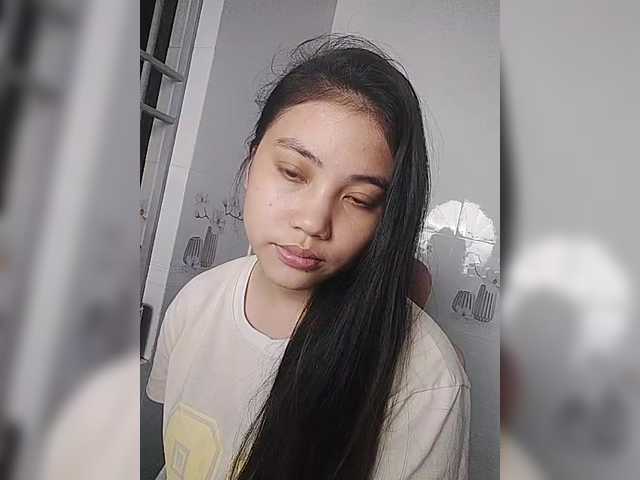 truc11's BongaCams show and profile