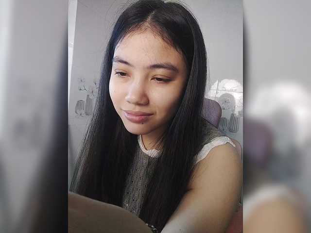 truc11's BongaCams show and profile