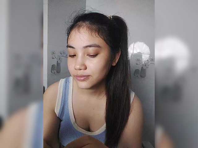 truc11's BongaCams show and profile