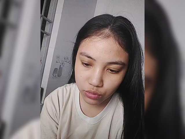 truc11's BongaCams show and profile