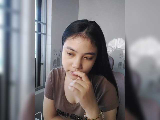 truc11's BongaCams show and profile