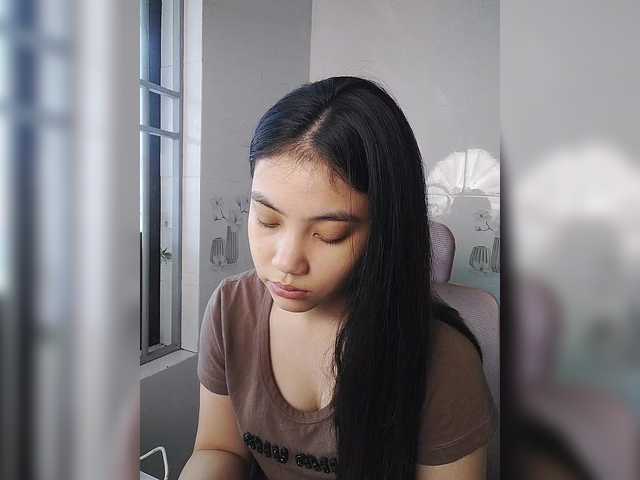 truc11's BongaCams show and profile