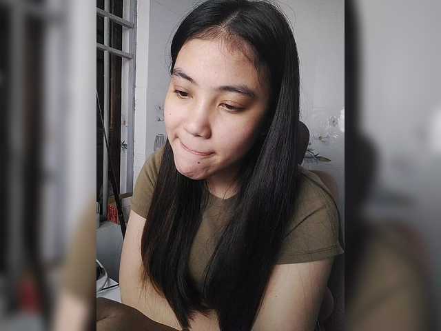 truc11's BongaCams show and profile