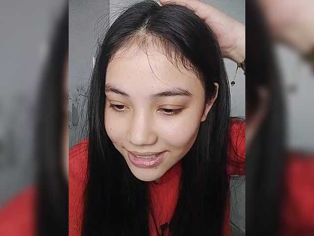 truc11's BongaCams show and profile