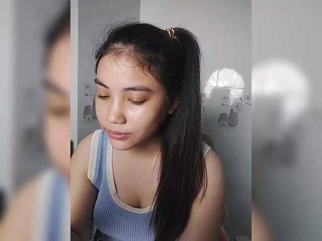 truc11's BongaCams show and profile