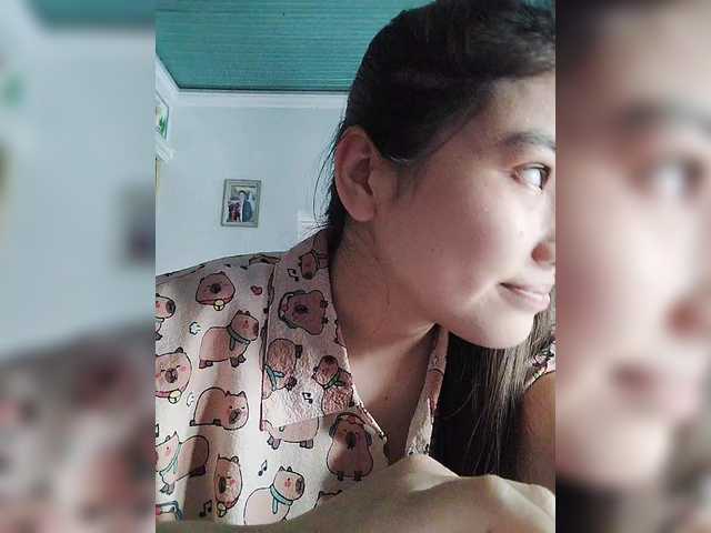 truc11's BongaCams show and profile