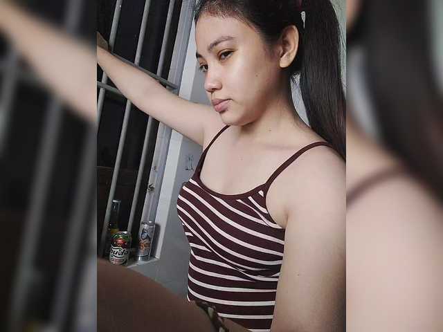 truc11's BongaCams show and profile