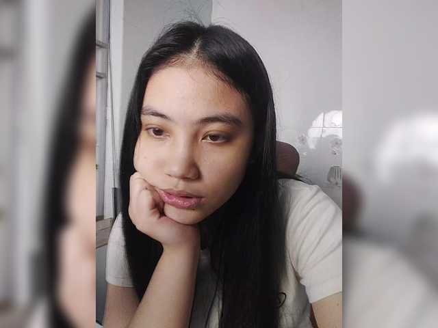 truc11's BongaCams show and profile